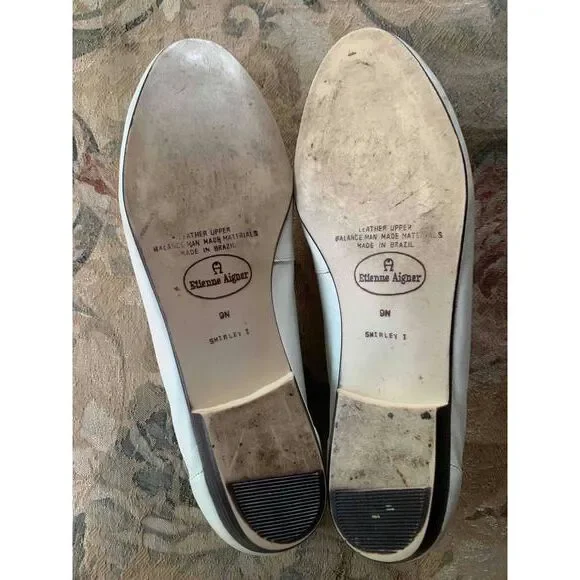 Etienne Aigner White Leather Loafers Gold Diamond Pattern Size 9 Narrow - Picture 5 of 5